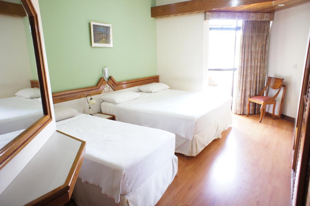 Sabará Hotel Solar Corte Real חדר תמונה